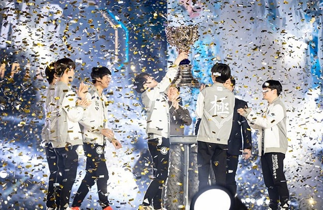 英雄联盟全球总决赛：LPL、LCK、LEC赛区齐聚上海，无观众比赛开启电竞新篇章-中欧电竞
